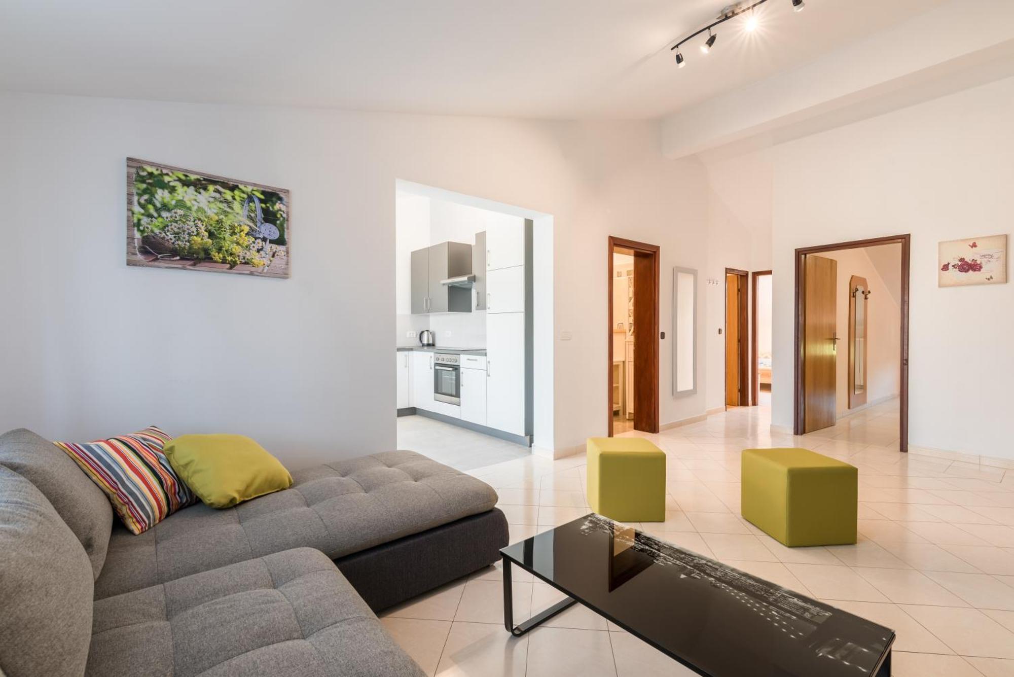 B&B Dujmovic Malinska Rom bilde
