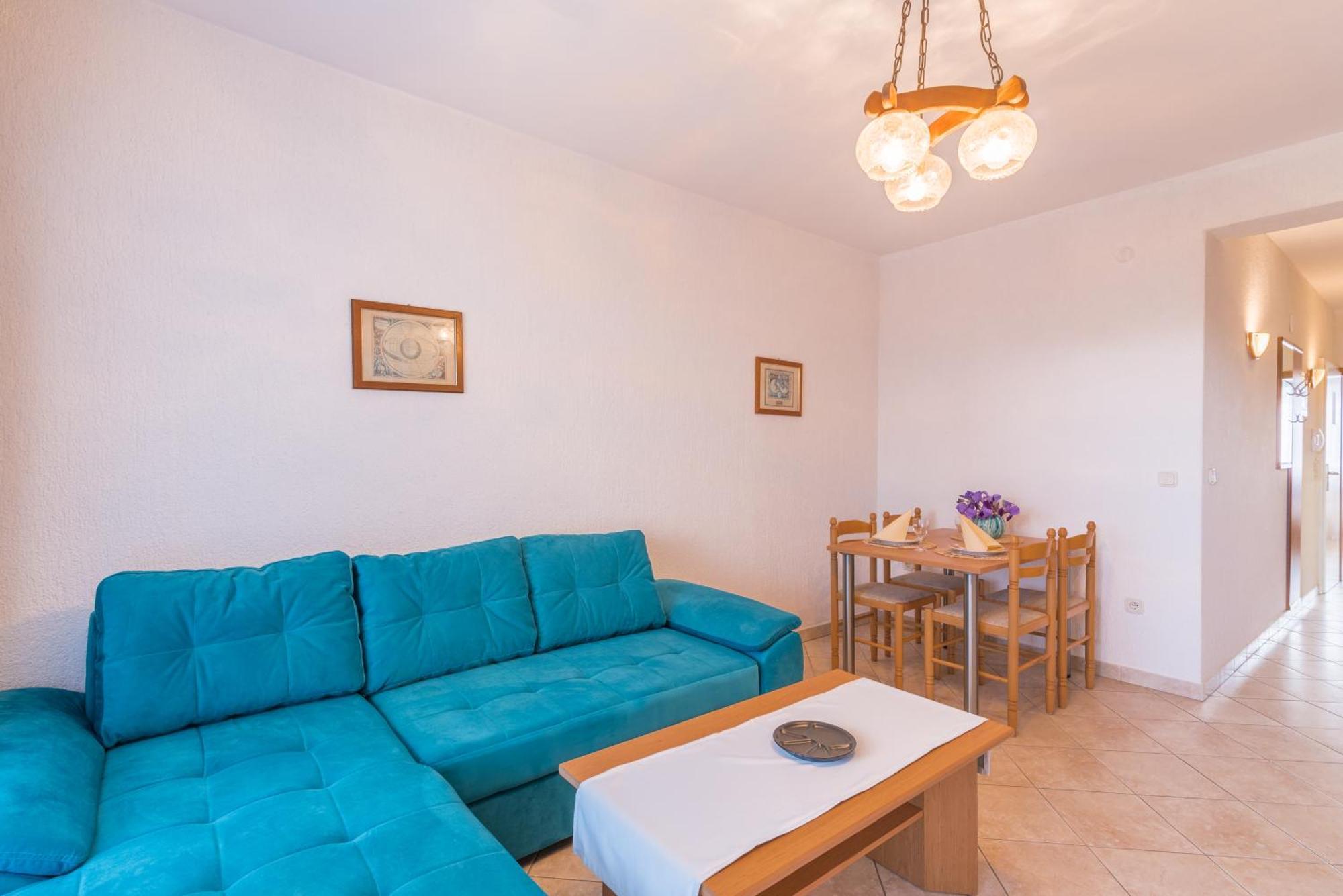 B&B Dujmovic Malinska Rom bilde