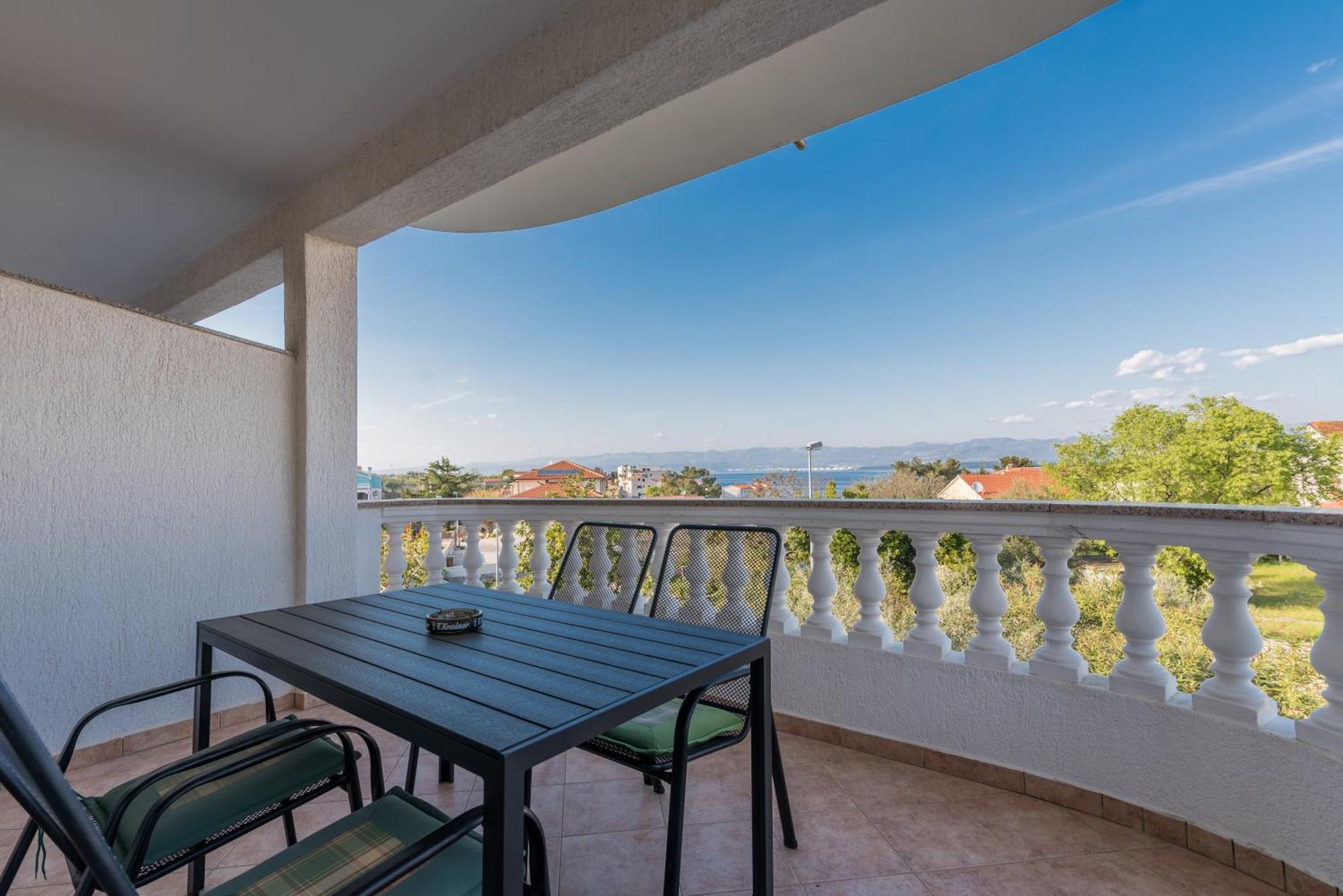 B&B Dujmovic Malinska Rom bilde